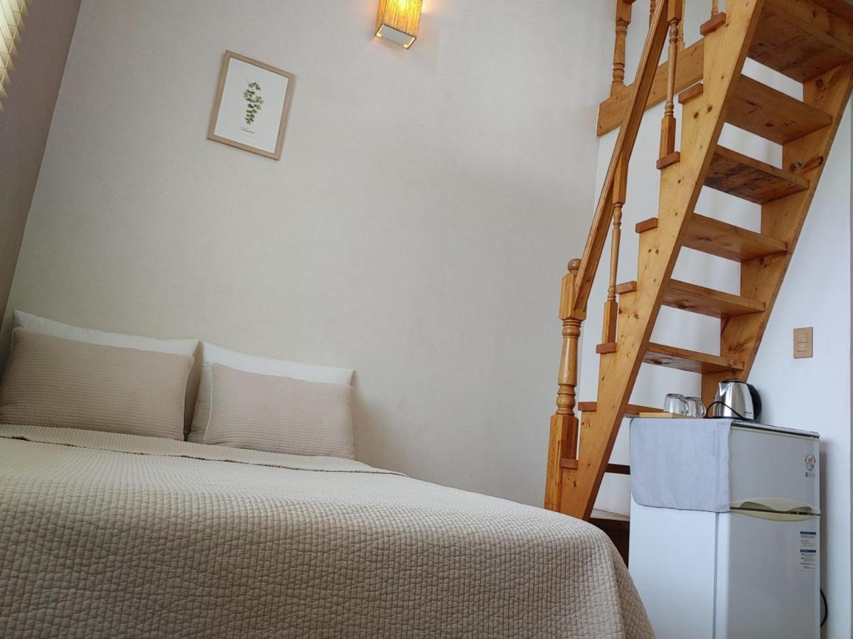 Moon Forest Guesthouse Jeju Esterno foto