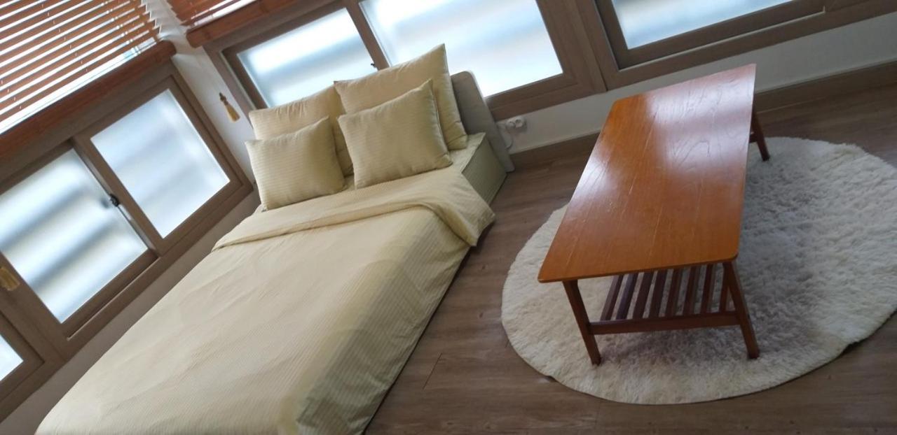 Moon Forest Guesthouse Jeju Esterno foto