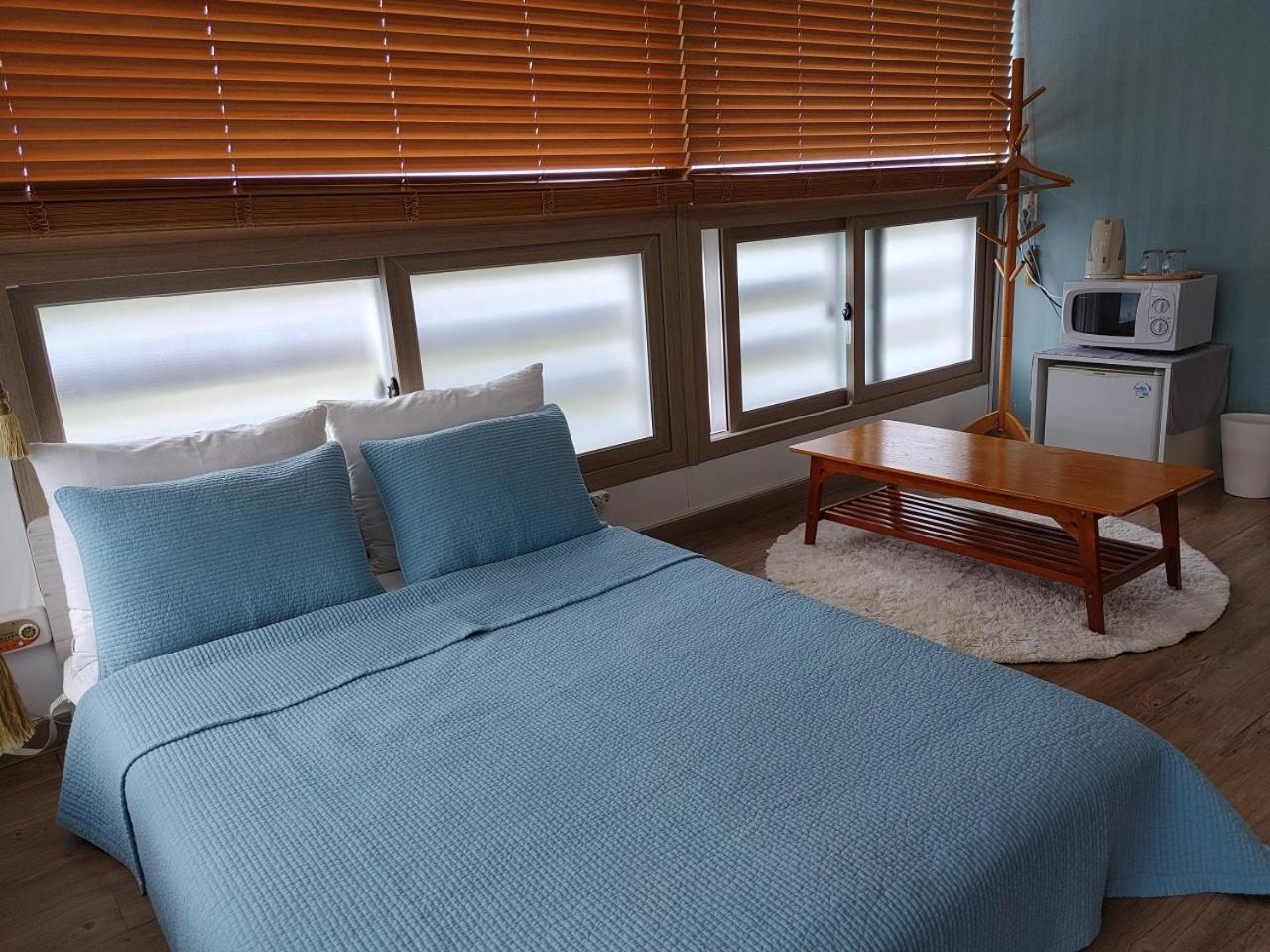 Moon Forest Guesthouse Jeju Esterno foto